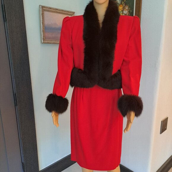 Nolan Miller Elegant Core Red Wool Suit - Black Fox Cuffs &Collar - Size 8 VTG - Picture 2 of 9